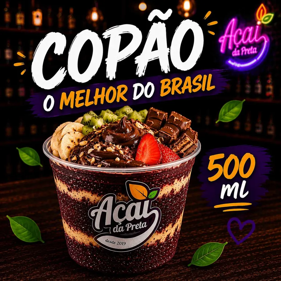 Copão de açaí de 500 ml com creme, chocolate e morango